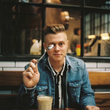 Brendan_Brendan-R9-E207