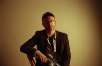 DuncanLloydbyandymartin-9900000000079e3c