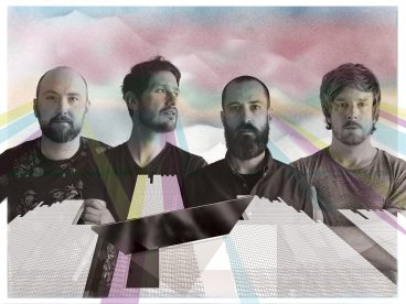 Ketch-Harbour-Wolves-2020-Avalon-Press-Photo-scaled