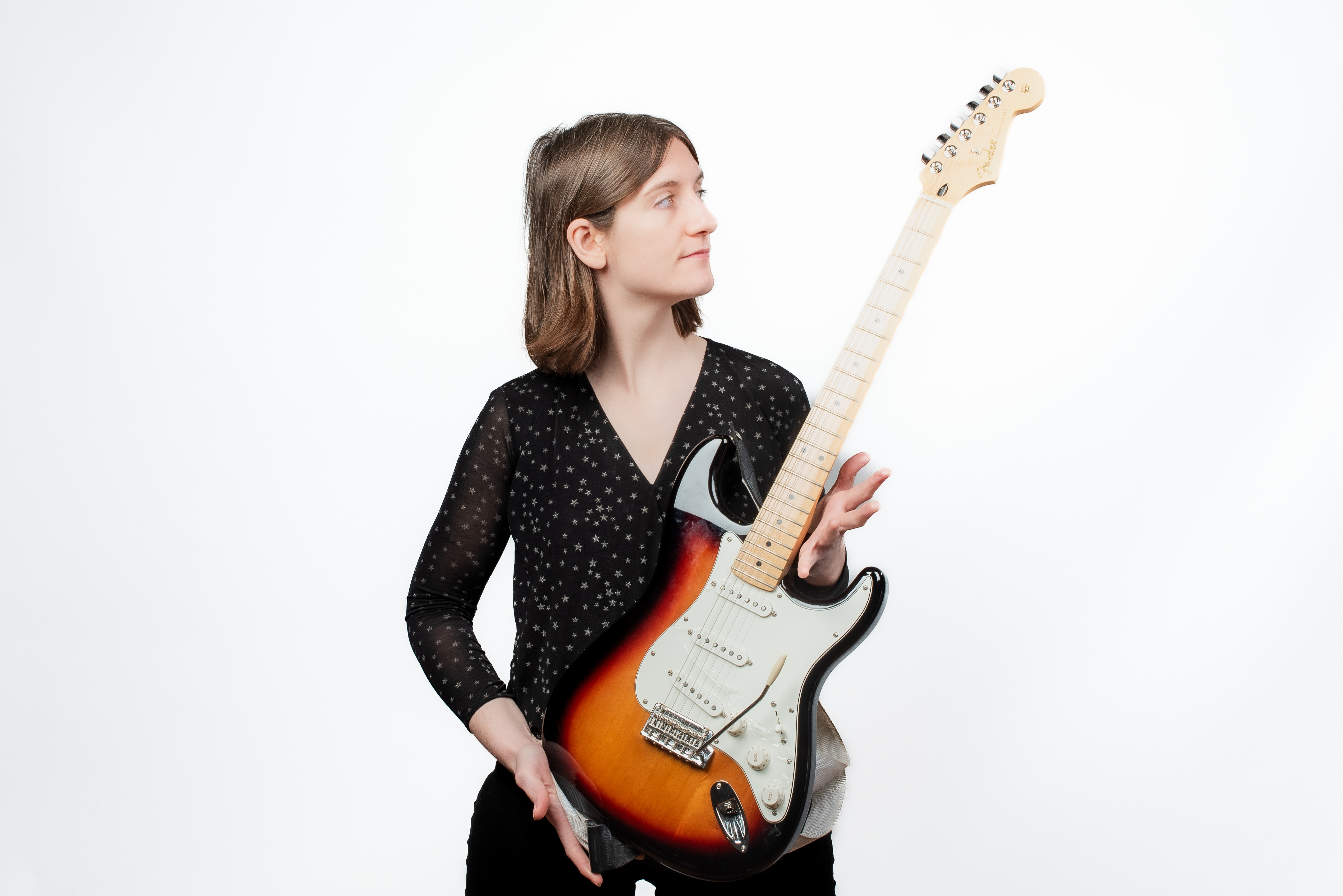 Liz Rogg A Single Sit-Down: Liz Hogg – Curl – The Indy Review